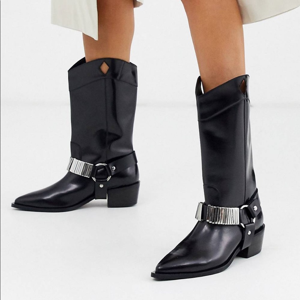 WESTERN COWBOY BOOTS